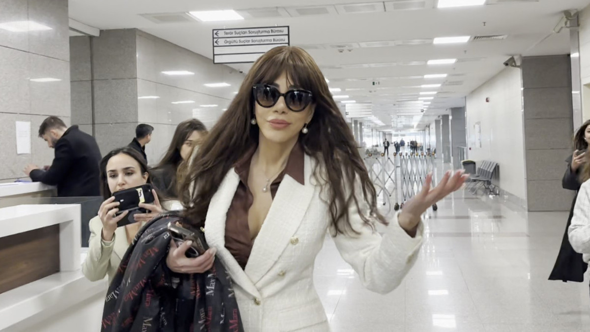 Spiker Ela Rümeysa Cebeci, ‘ev hapsi’ şartıyla tahliye edildi