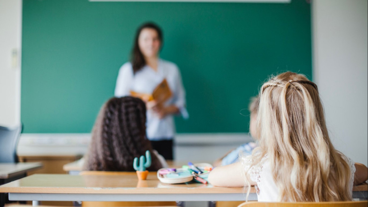 Öğretmenin oruçlu öğrenciler için velilere gönderdiği mesaj tartışma yarattı