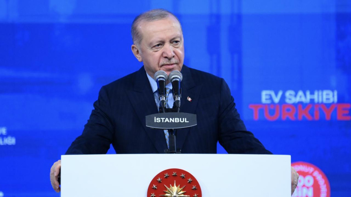 Cumhurbaşkanı Erdoğan’dan 100 bin TOKİ kurasında mesaj: “İstanbul’un yegâne çözümü kentsel dönüşüm”