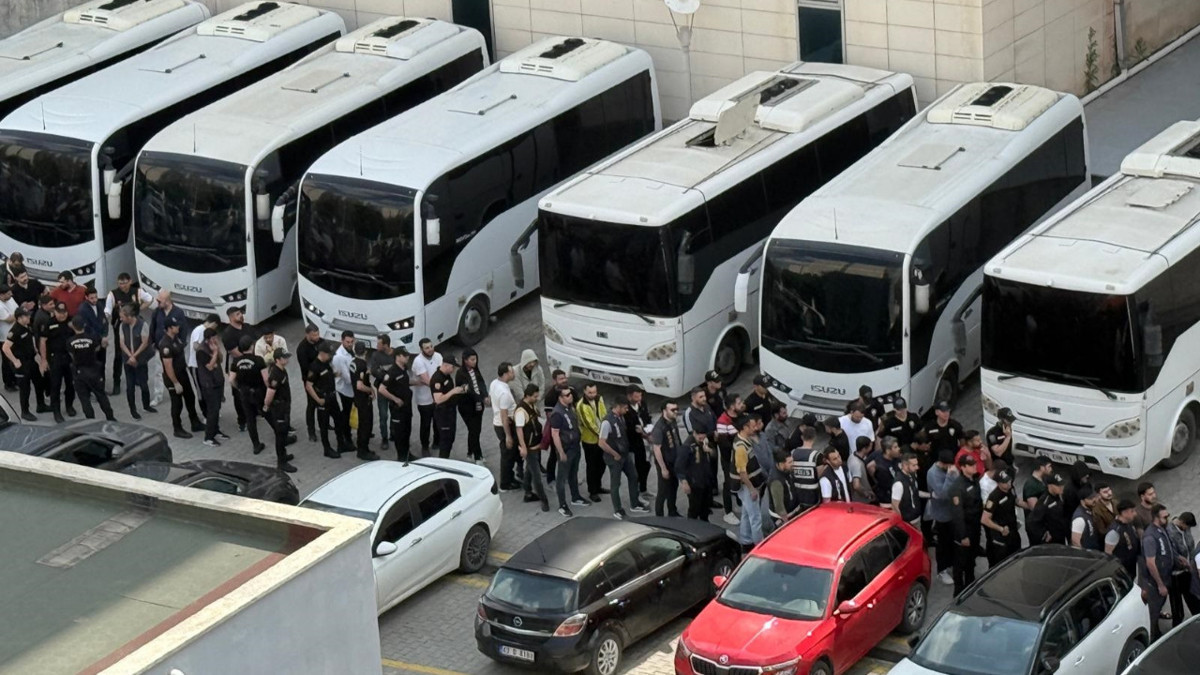 Mersin merkezli 7 ilde yasa dışı bahis operasyonunda 66 tutuklama