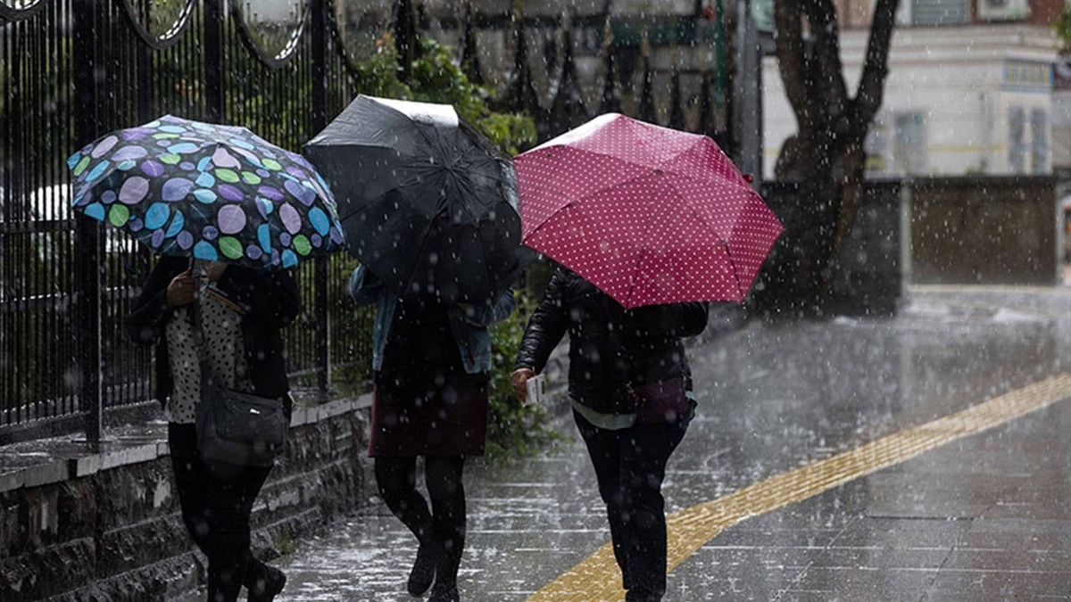 Meteoroloji haritayı güncelledi! Listedeki iller dikkat: Kuvvetli yağış geliyor