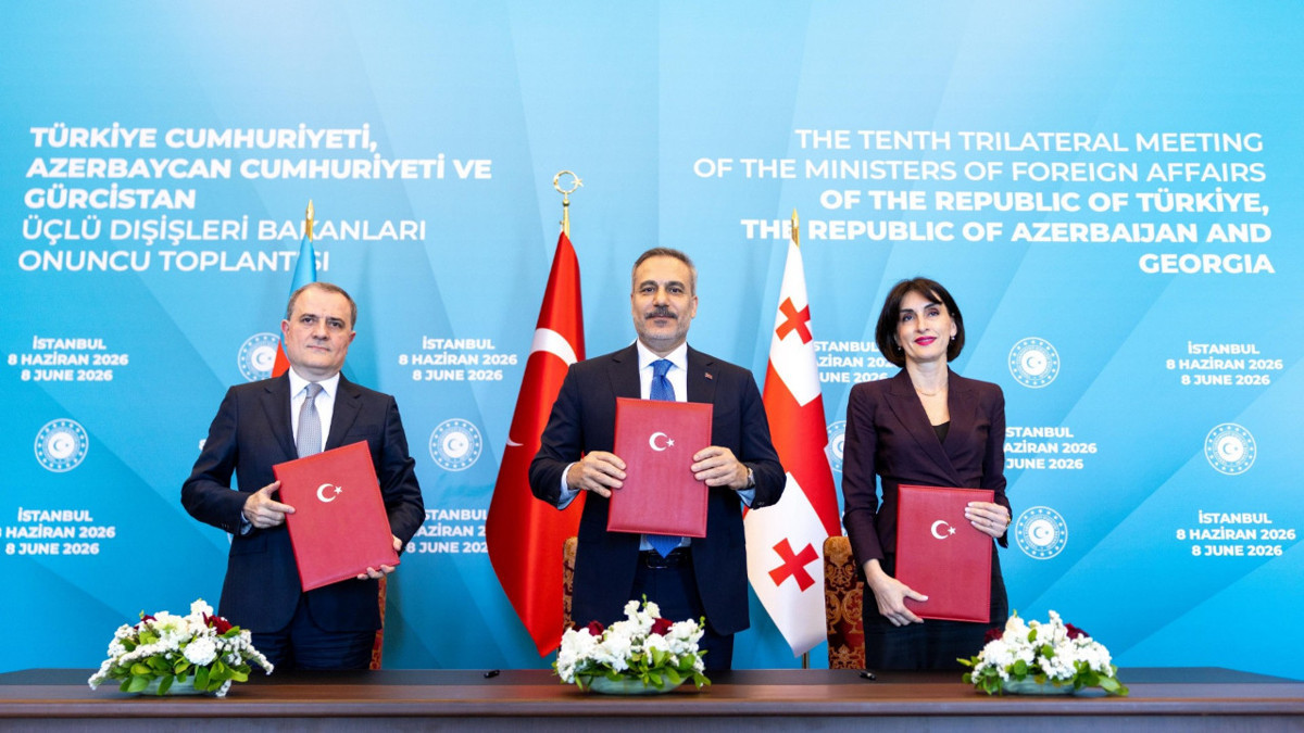 Türkiye-Azerbaycan-Gürcistan arasında İstanbul Bildirisi imz