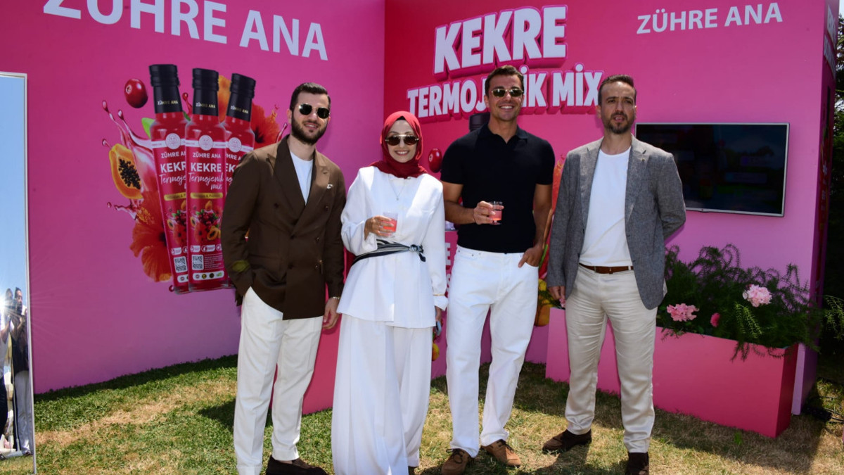 Zühre Ana’dan festival gibi lansman