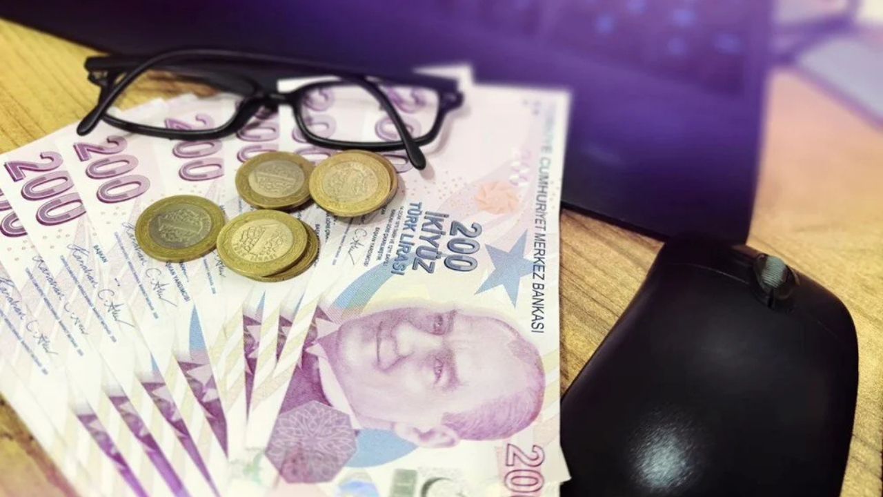 8 ay sonra bir ilk... Karar verildi, yeni paralar tedavüle girdi