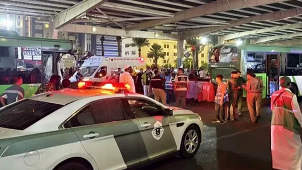 Mekke’de Türk Umre kafilesine otobüs çarptı: 1 kişi hayatını kaybetti