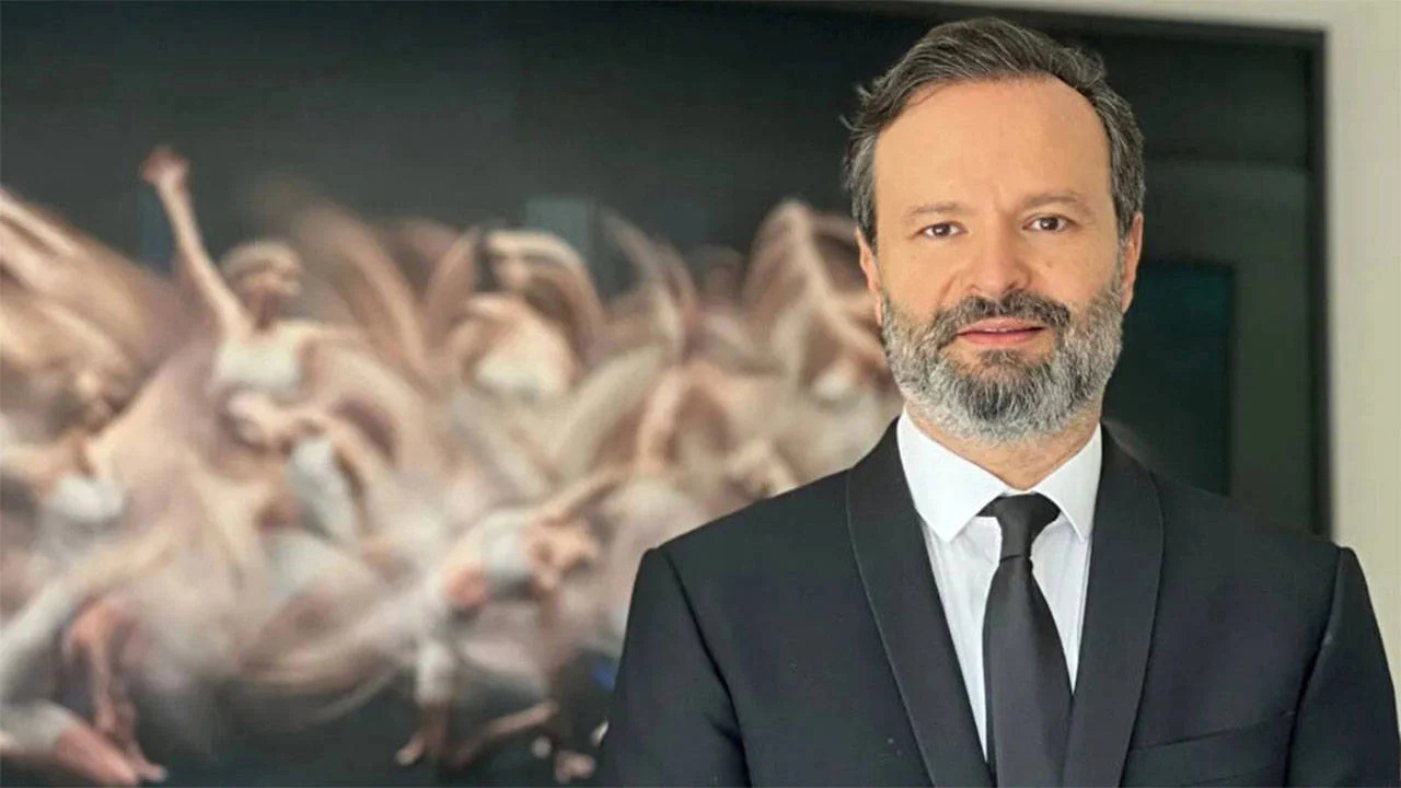 Ünlü yapımcı Timur Savcı, "uyuşturucu" soruşturması kapsamında gözaltına alındı