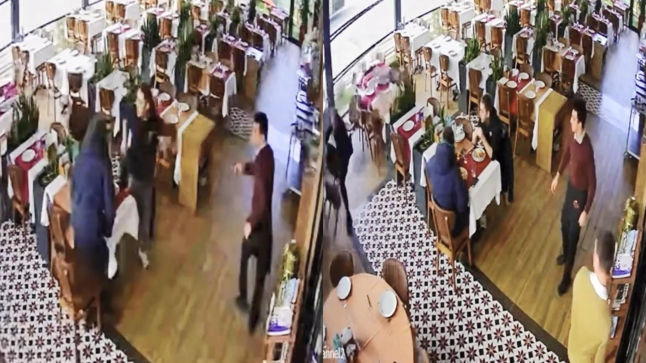 Müzisyen Cahit Berkay'ın kullandığı otomobil restorana girdi