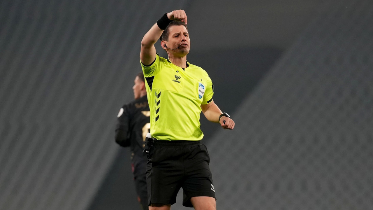 Galatasaray - Fenerbahçe derbisinin hakemi Halil Umut Meler