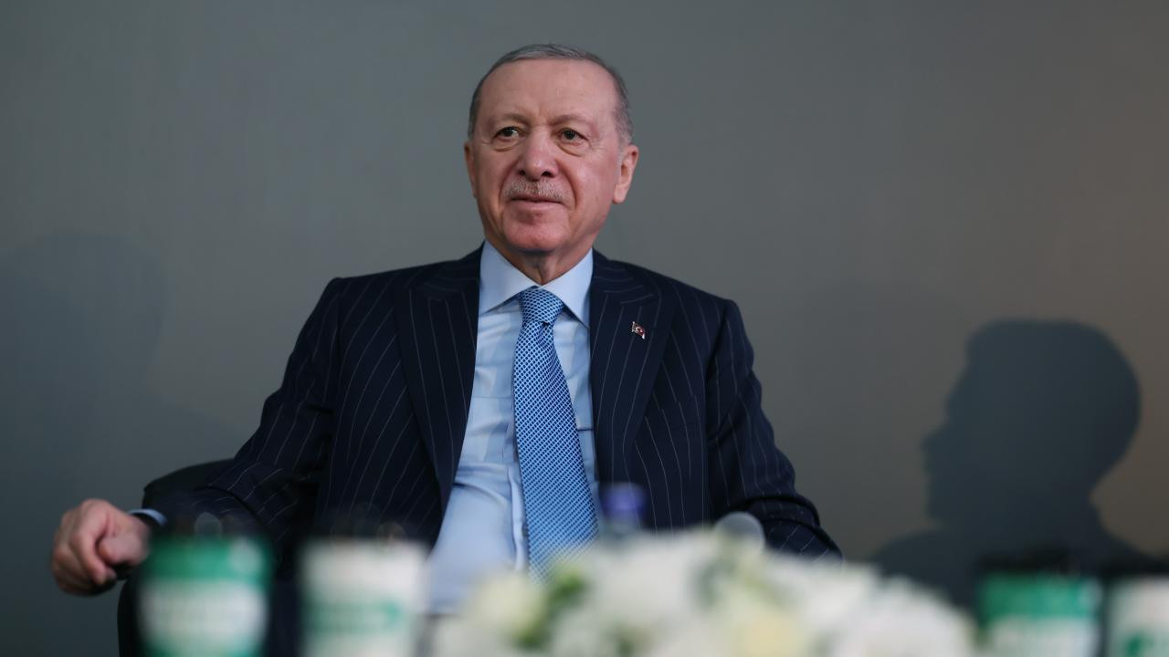 Cumhurbaşkanı Erdoğan’dan gazetecilere 10 Ocak mesajı: “Nice yılları birlikte yaşayalım”