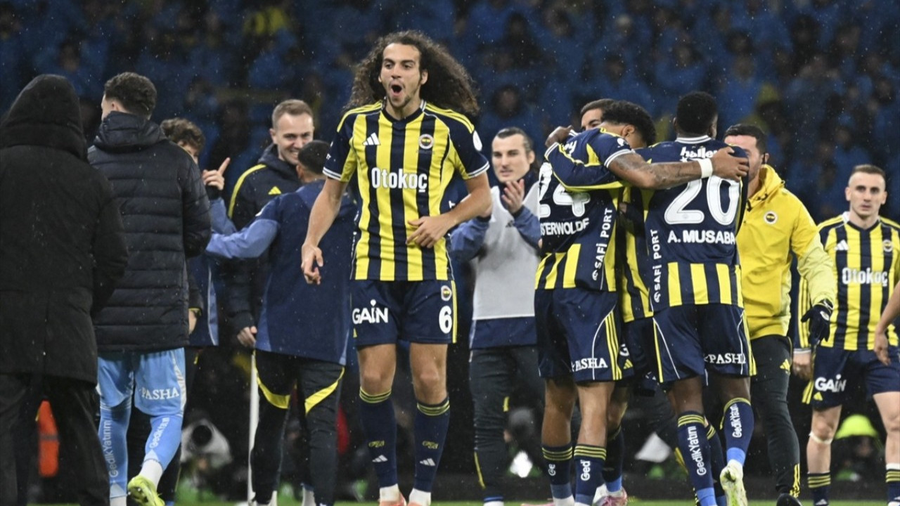 Turkcell Süper Kupa'nın sahibi Fenerbahçe! Derbide Galatasaray gol bulamadı