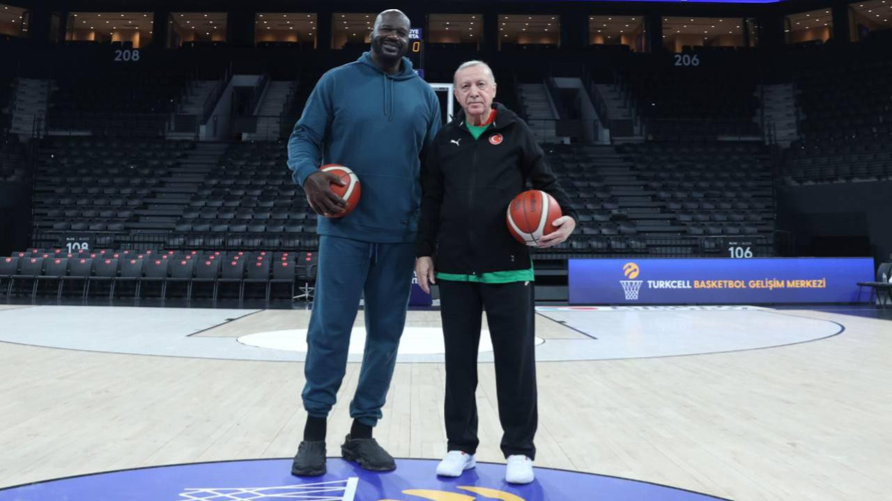 Cumhurbaşkanı Erdoğan, NBA efsanesi Shaquille O’Neal ile parkede buluştu