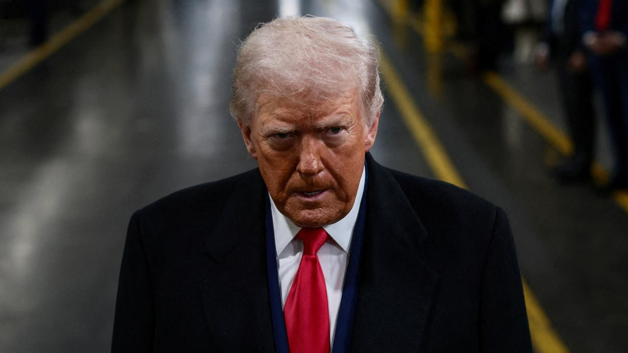 Trump, suikast girişimine uğraması halinde İran'ın "haritadan silinmesi" emrini verdiğini söyledi