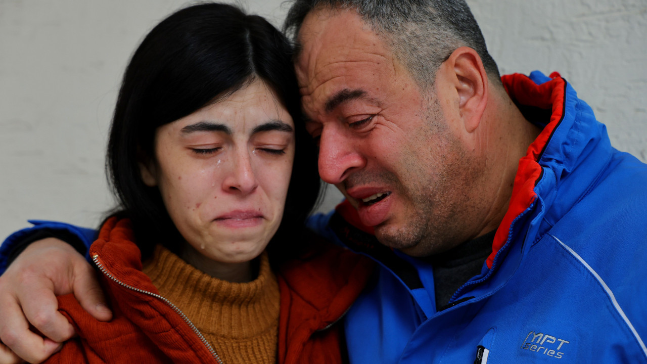 Arkadaşına güvenip IBAN'ını kullandırdı, başına gelmeyen kalmadı