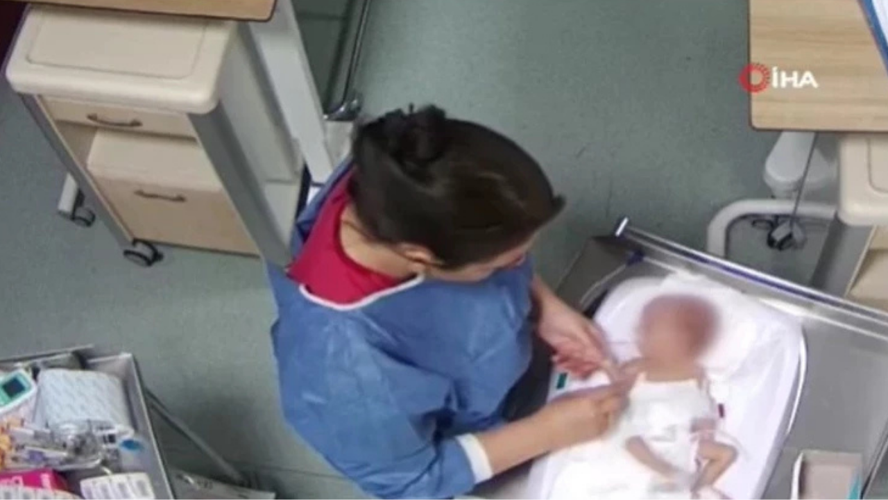 Yoğun bakımdaki bebeği darbeden hemşire tutuklandı