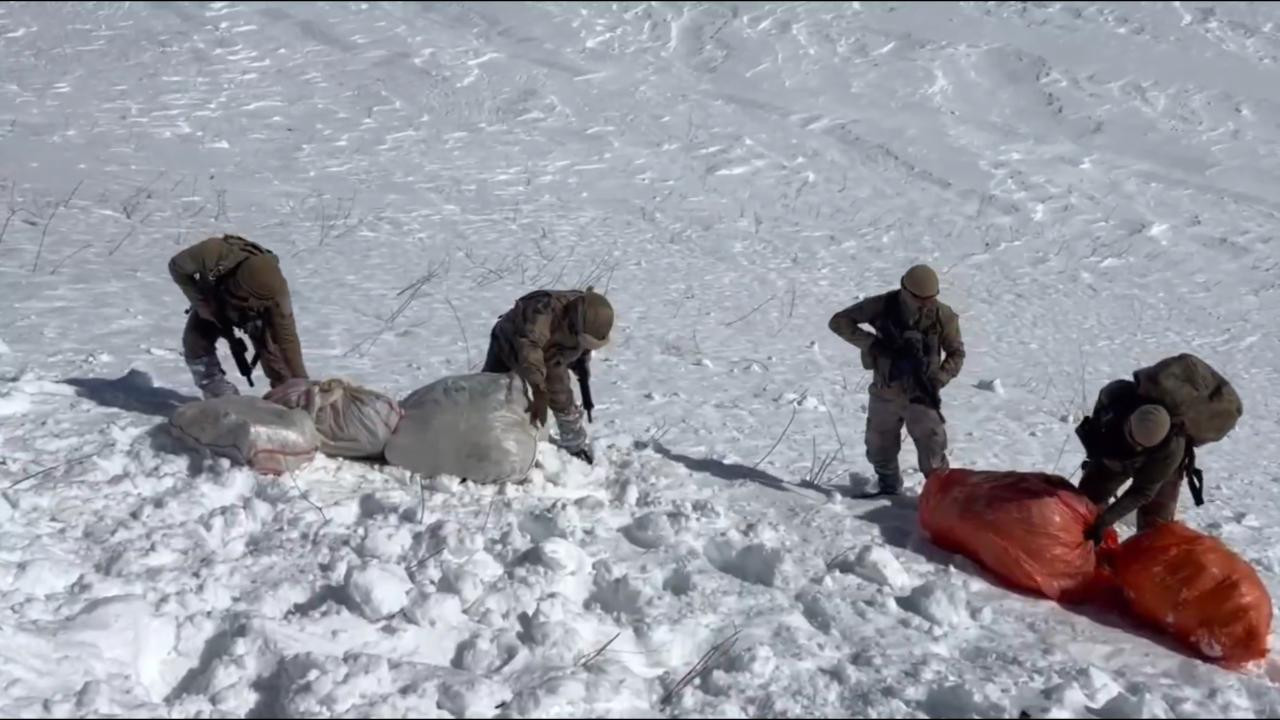 Hakkari’de uyuşturucu operasyonu: 348 kilo ele geçirildi
