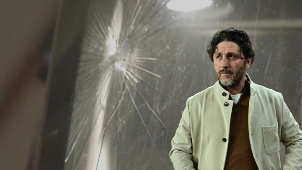 Trabzonspor takım otobüsüne Antalya’da taşlı saldırı! Fatih Tekke'den ilk açıklama