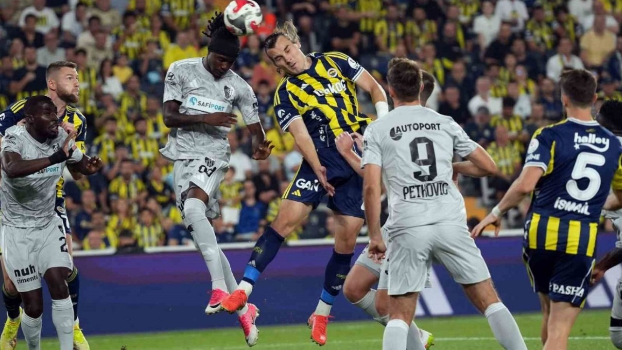 Fenerbahçe, Kocaelispor'a konuk oluyor