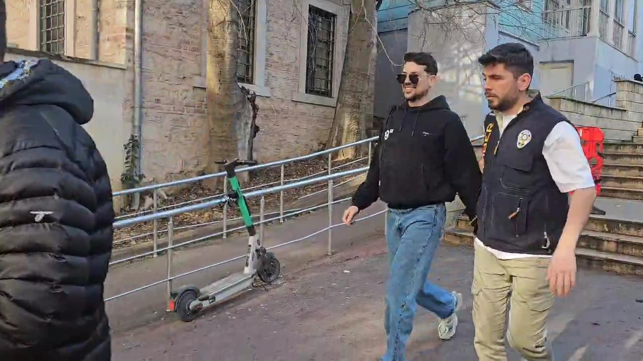 Fenomen Kerimcan Durmaz'a 1 yıl 8 ay hapis cezası