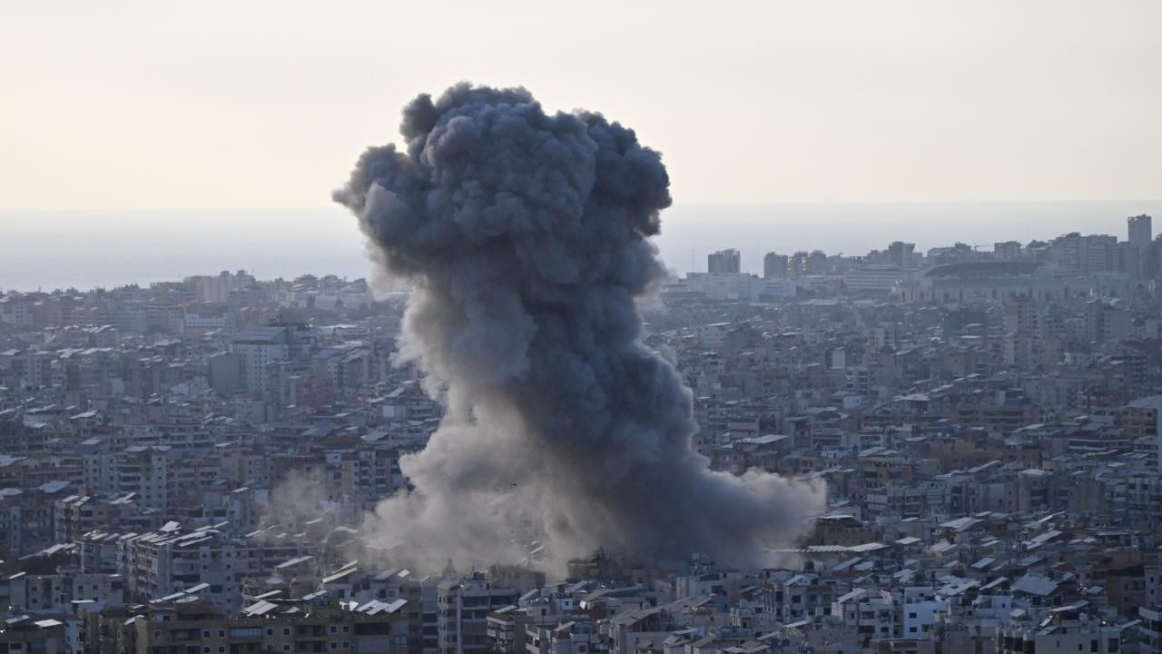 İsrail Lübnan'ın güneyine kimyasal sıktı!