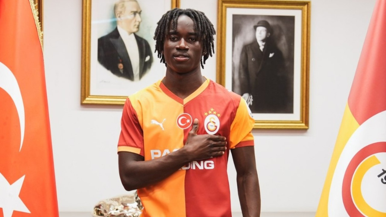 Galatasaray Renato Nhaga transferini KAP'a bildirdi