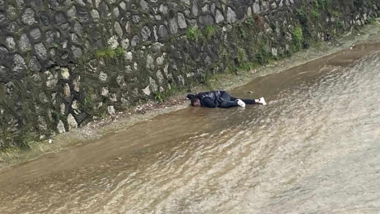 Bursa'da kalbi duran adam 10 dakikalık kalp masajıyla kurtarıldı