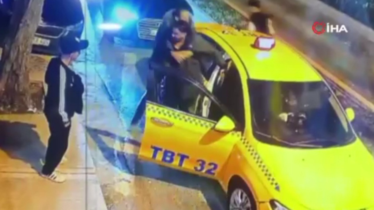 “Yönetmeliğe uymam gerekiyor” diyen taksiciye saldırdılar