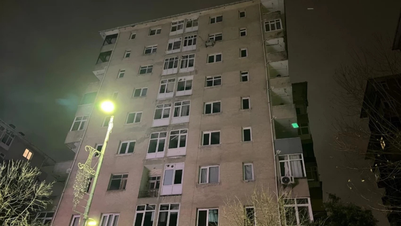 İstanbul'da 10 katlı bina tahliye edildi