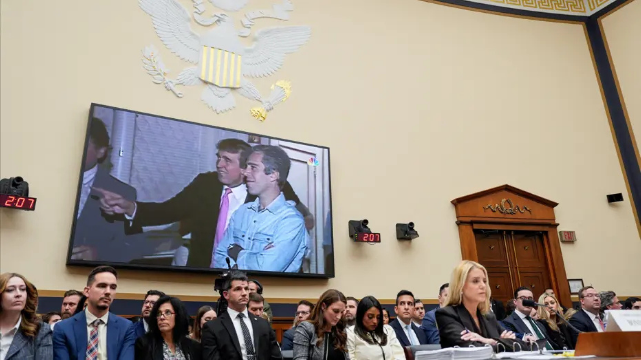 Epstein Oturumunda Tansiyon Yükseldi: Bakan ile vekil karşı karşıya