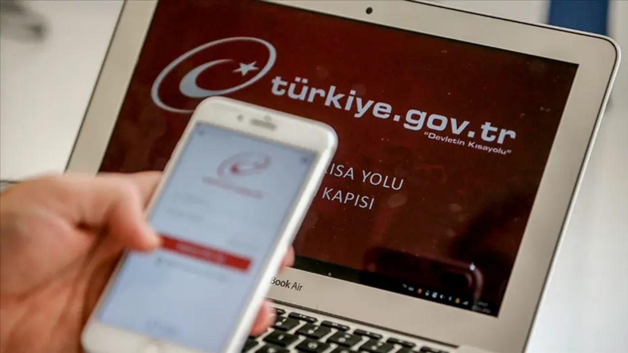 Tarih verildi, uyarı geldi: e-Devlet 3 saat kapalı olacak