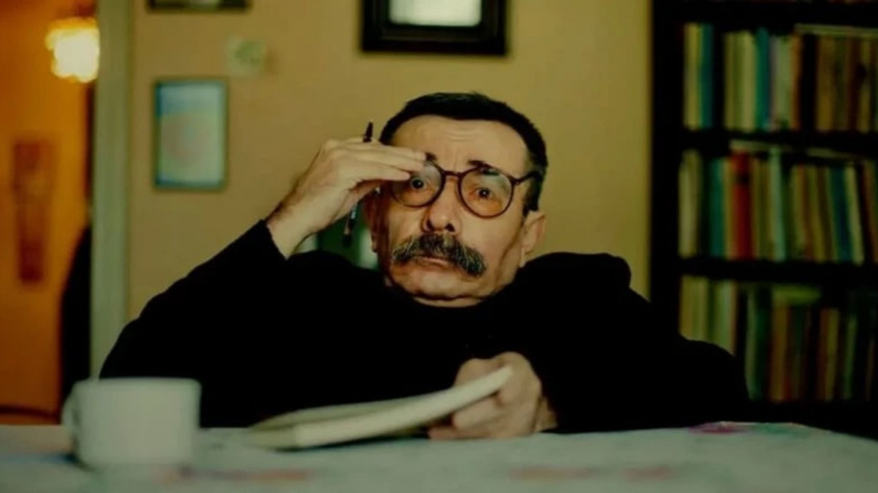 Ünlü yazar Necati Tosuner hayatını kaybetti
