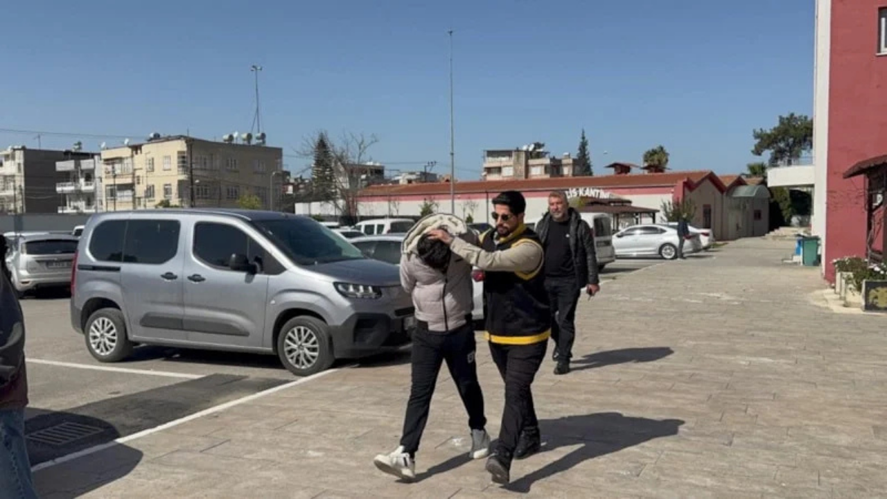Adana'da yol verme kavgası: 1 ölü