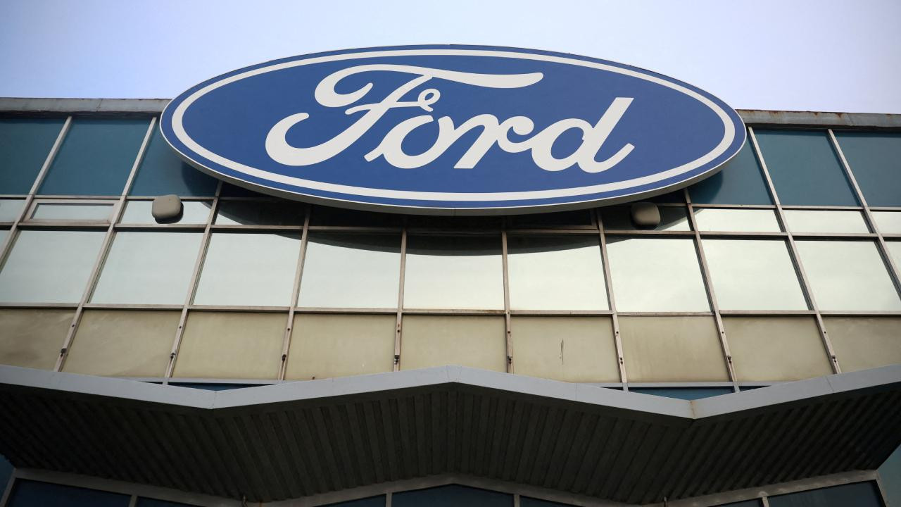Ford, ABD'de süspansiyon arızası nedeniyle 400 binden fazla aracını geri çağırıyor
