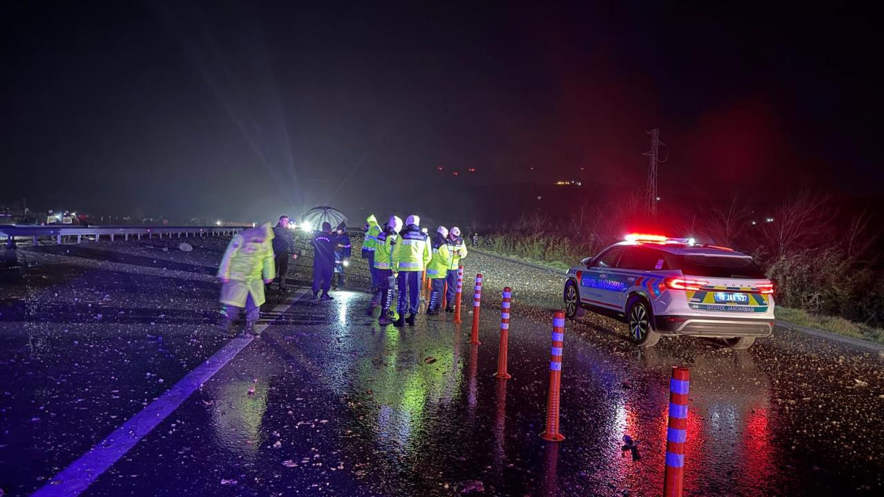 Balıkesir'de F-16 uçağı düştü: Pilot şehit oldu