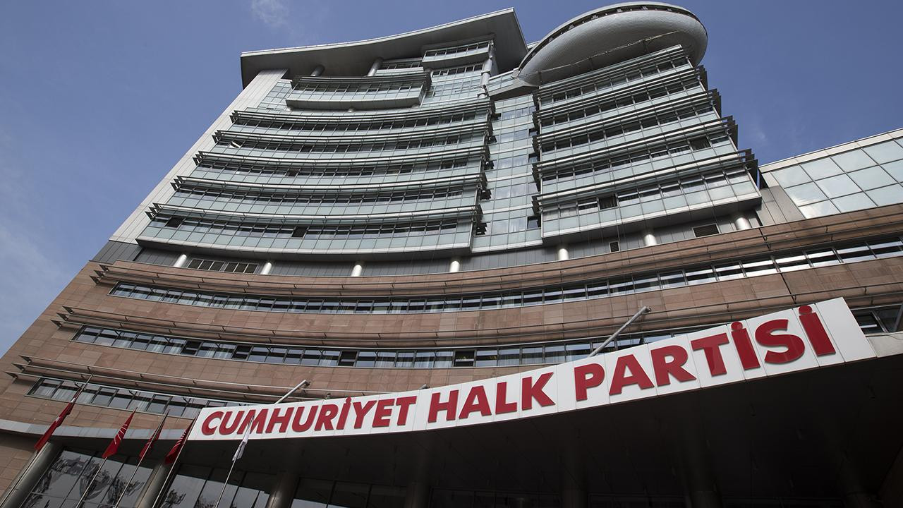 CHP İstanbul İl Kongresi davasında yeni karar: Duruşma 15 Mayıs’a ertelendi