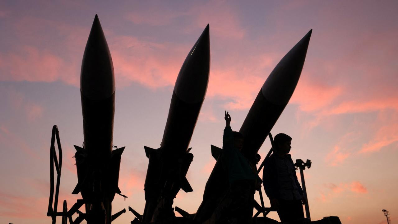 İran'dan ABD ve İsrail'e: Onların kalbini yakacağız