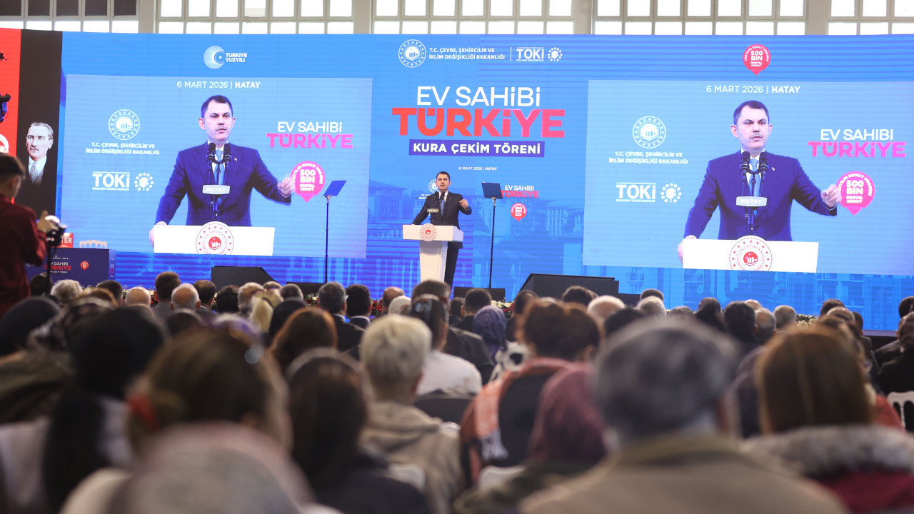 Bakan Kurum’dan Hatay’da 500 bin konut mesajı: “455 bin konuta inandık başardık, 500 bin sosyal konutumuz için de başaracağız”