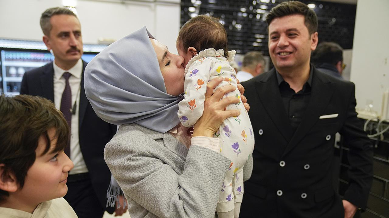 Bakan Göktaş, devlet korumasındaki çocuklarla bir araya geldi