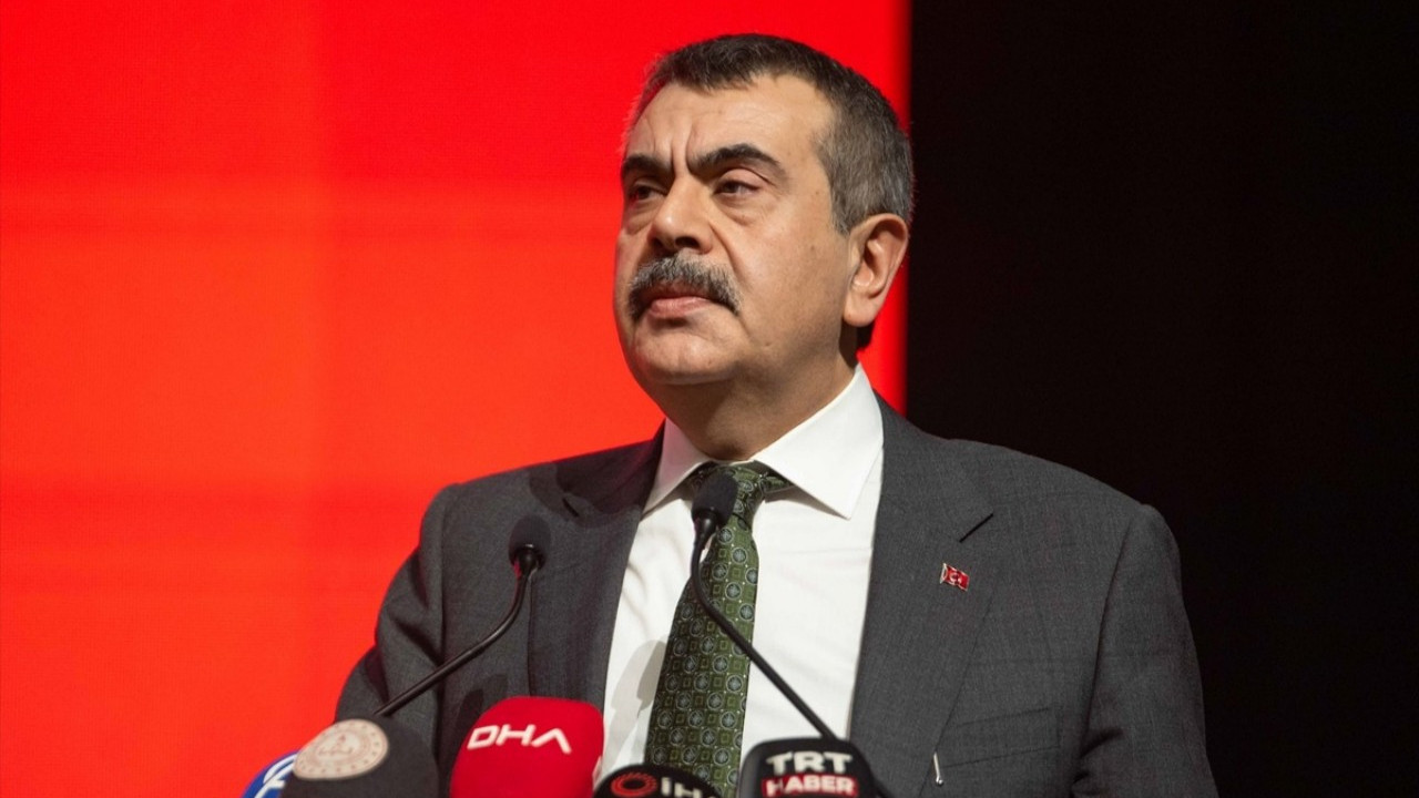 Bakan Tekin okul saldırılarına ilişkin açıklama: Hiçbir yönü karanlıkta kalmayacak