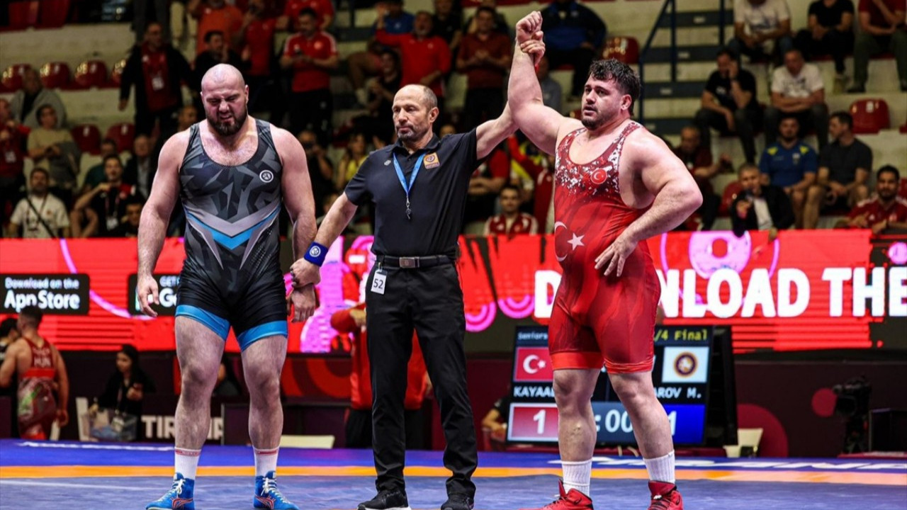 Rıza Kayaalp, Avrupa Şampiyonası'nda finale yükseldi