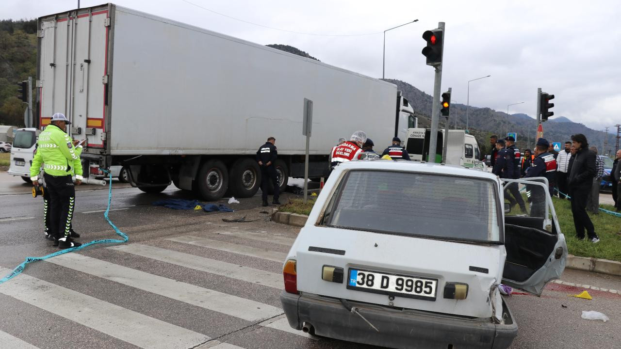 Amasya’da feci kaza: 10 aylık bebek hayatını kaybetti