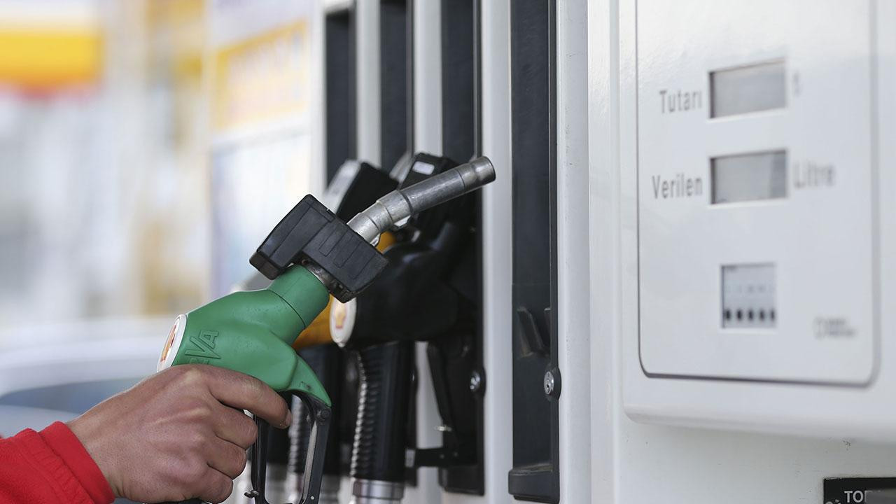 Petrolde sert yükseliş: 100 dolar aşıldı, motorine yeni zam yolda