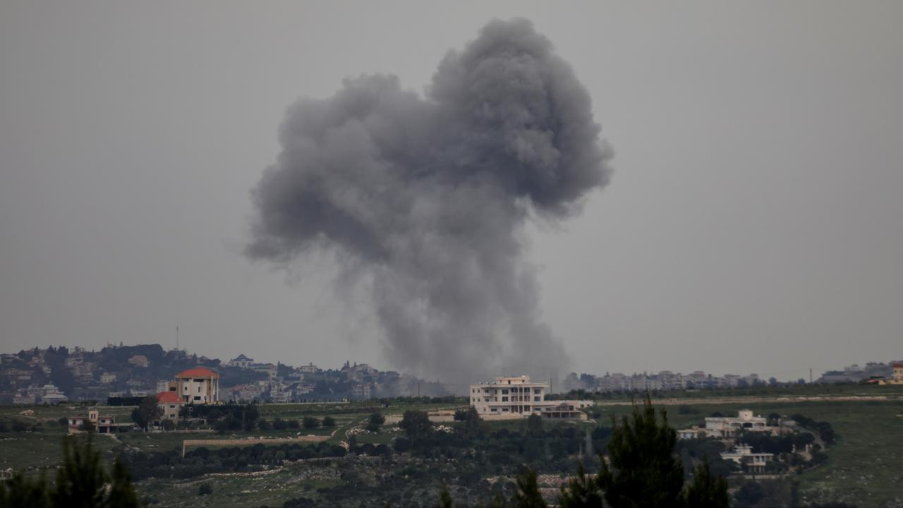 İsrail Lübnan'a hava saldırıları başlattı