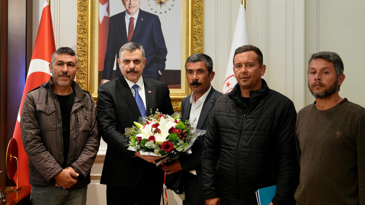 Maden işçilerinden Bakan Çiftçi’ye teşekkür ziyareti