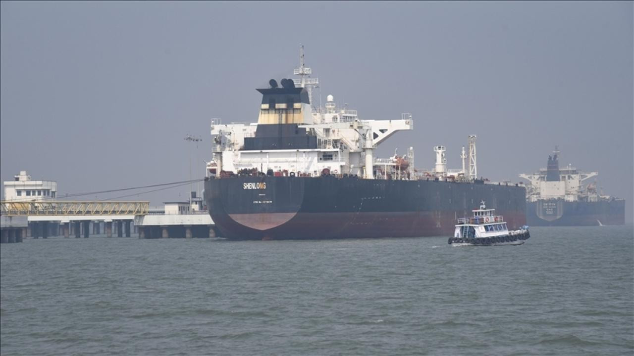 CENTCOM’dan operasyon açıklaması: Umman Körfezi’nde İran’a giden 2 tanker devre dışı bırakıldı