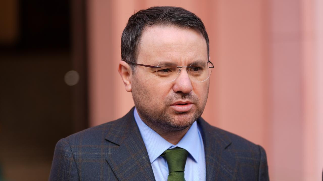 Özgür Özel’e soruşturma: Bakan Gürlek’ten sert yanıt geldi