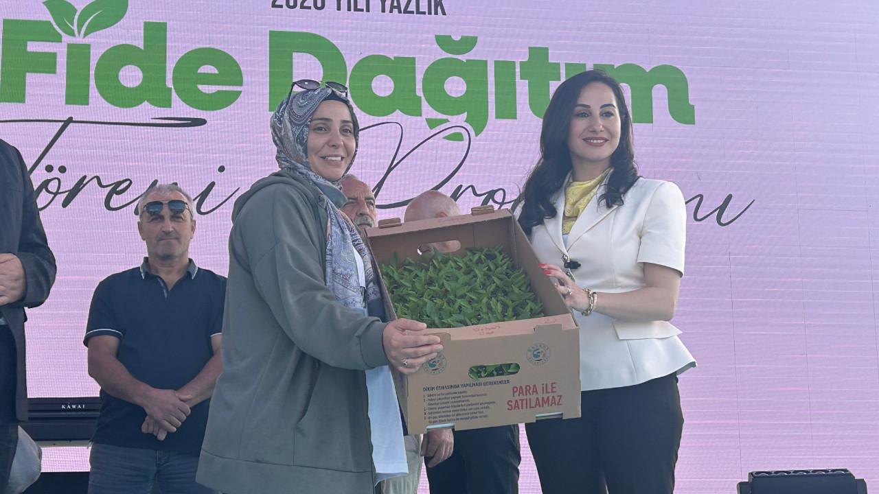 Beykoz'da 1 milyon 700 bin fide toprakla buluşuyor: "Üretmeye ve Beykoz'a değer katmaya devam edeceğiz"