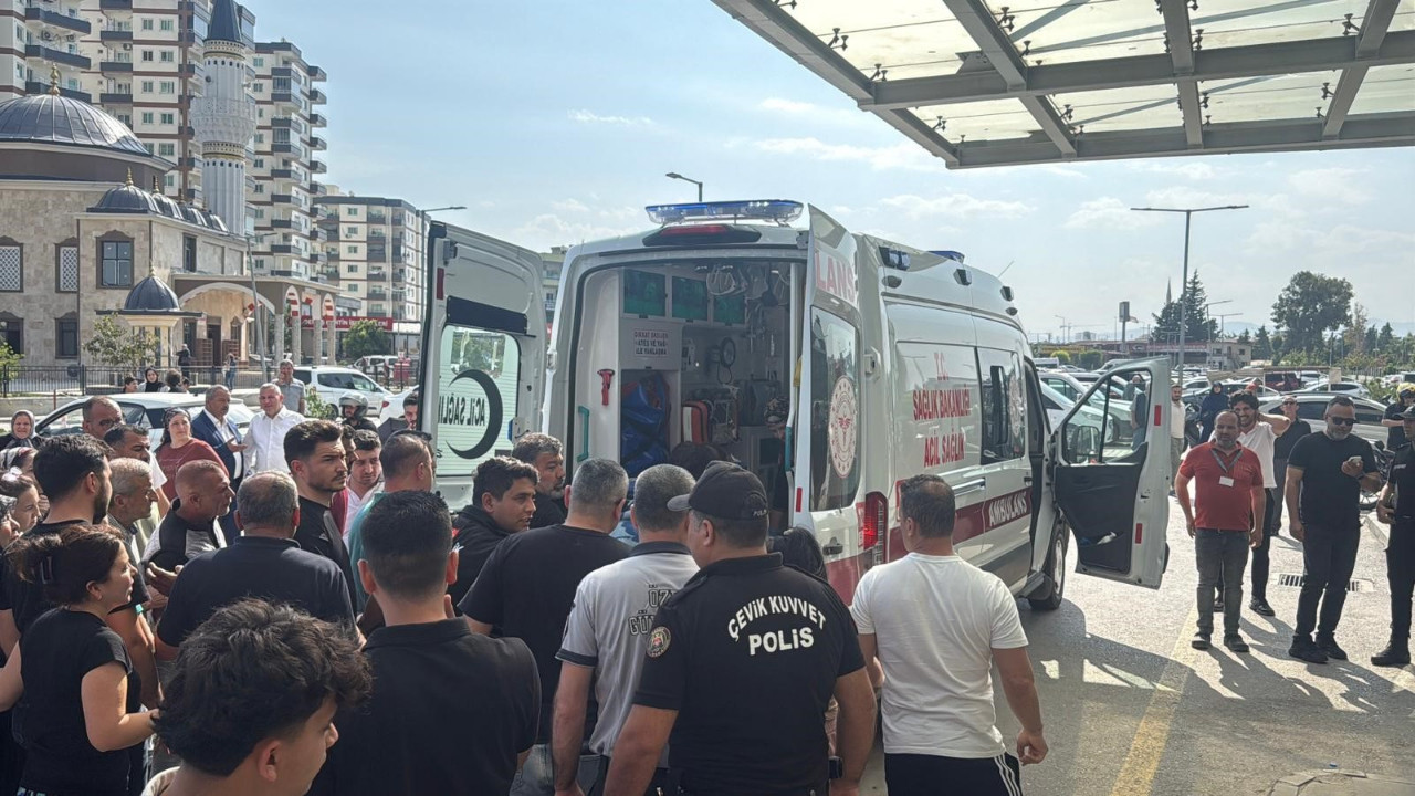 Silahlı saldırgan 4 kişiyi öldürdü, 8 kişiyi de yaraladı