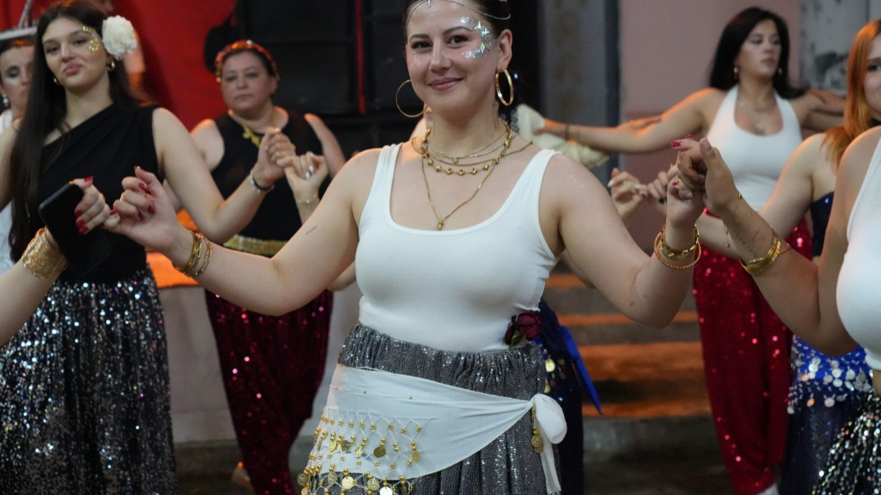 Edirne'de kadınlardan şalvar gecesi