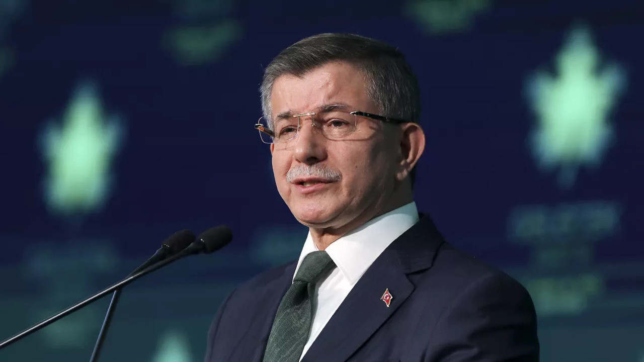 Gelecek Partisi’nde son perde! Davutoğlu’nun partisi resmen feshedildi
