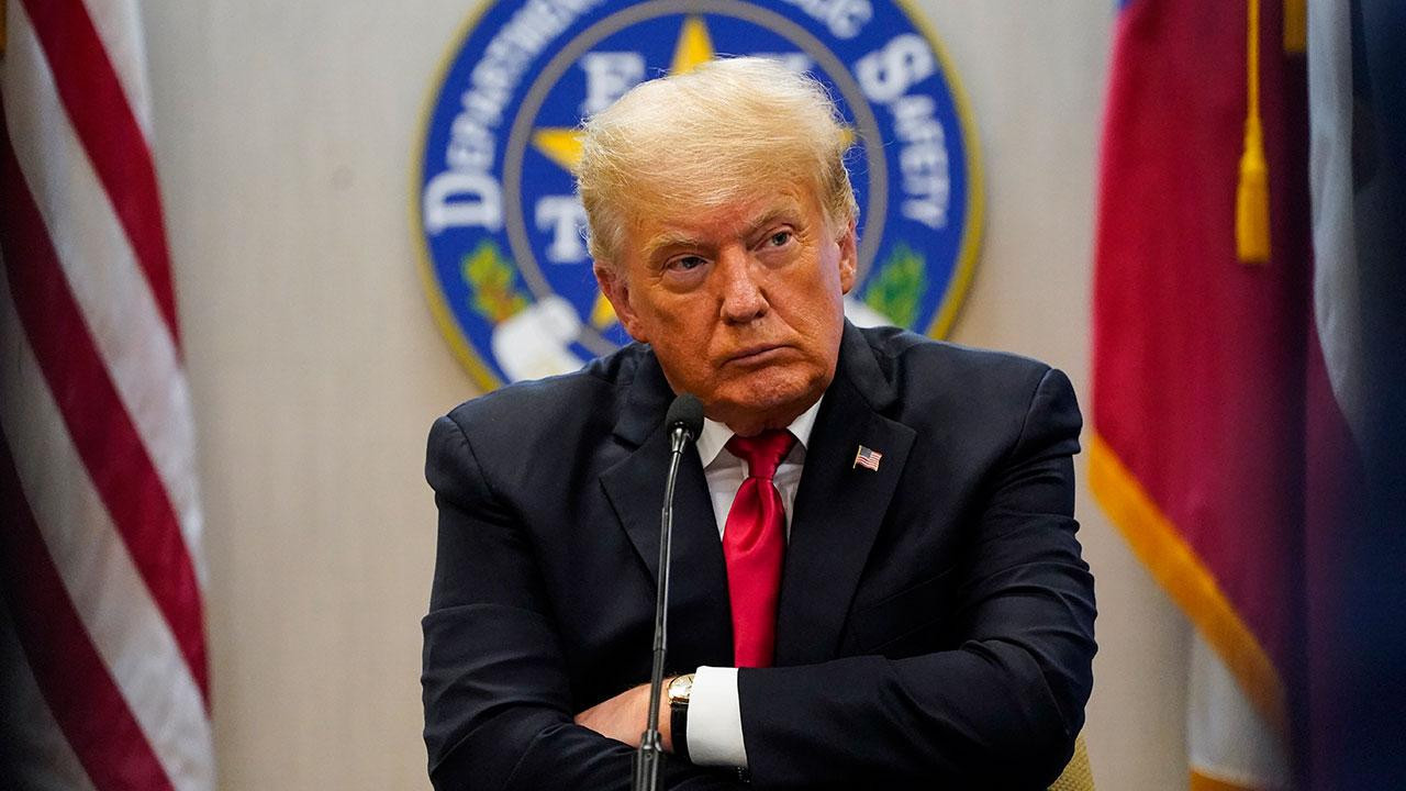 Trump iki kelimeyle yanıtladı: İran için askeri seçenek rafa kalkmadı